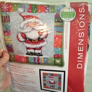 Dimensions Patterned Santa Claus Christmas Needlepoint, 14'' X 14'' NEW